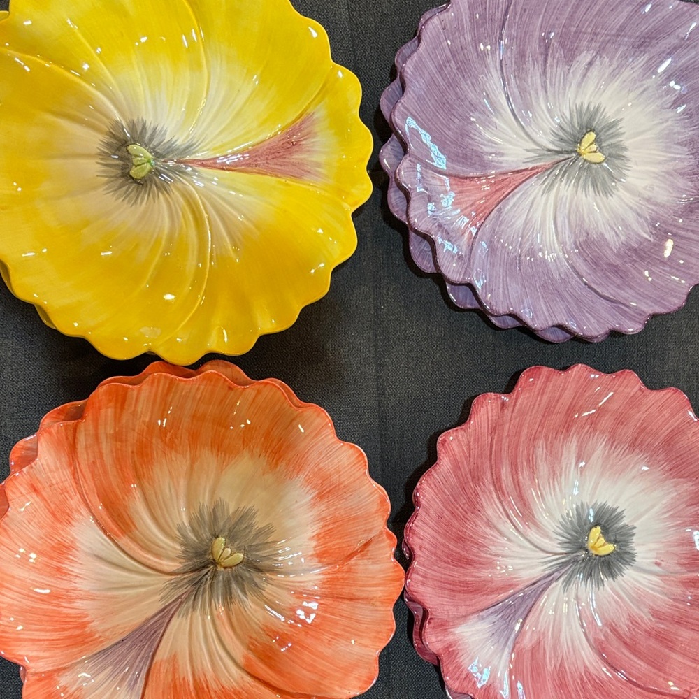 Set of 8 Fitz & Floyd Hand-Painted Floral Ceramic Plates